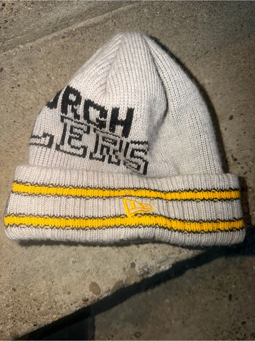 New Era Pittsburgh Steelers Gray Knit Beanie with Yellow Accents